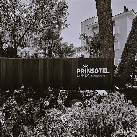 Lägenhetshotell Prinsotel La Pineda 4*