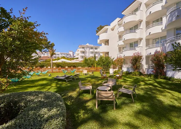 Aparthotel Prinsotel La Pineda 4*