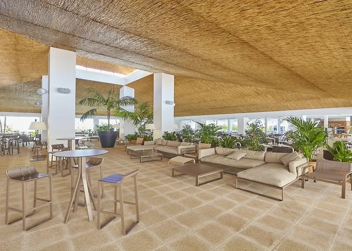 Prinsotel La Pineda Aparthotel 4*