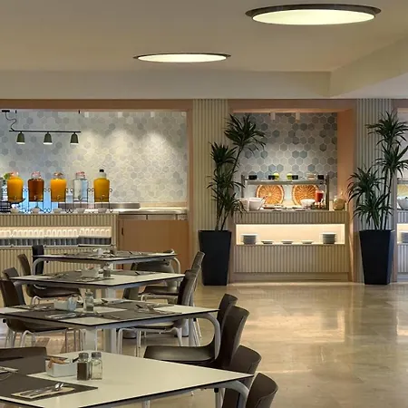 Apart Otel Prinsotel La Pineda